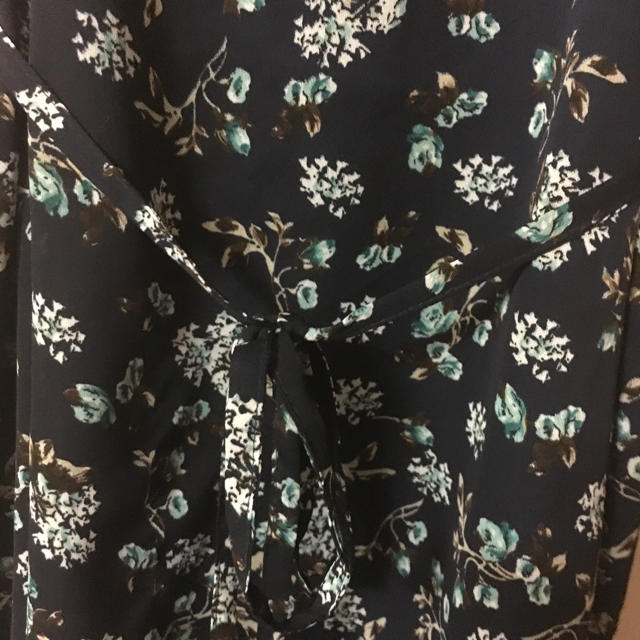 紺 花柄 キャミワンピ レディースのスカート(その他)の商品写真