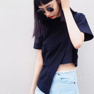 エモダ(EMODA)のemoda BLACK tops サイズはFree(カットソー(半袖/袖なし))