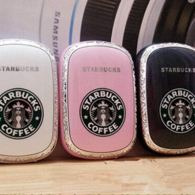 Starbucks Coffee(スターバックスコーヒー)のラスト一点！！！！スターバックス💟モバイルバッテリー スマホ/家電/カメラのスマートフォン/携帯電話(バッテリー/充電器)の商品写真