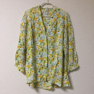 グローバルワーク(GLOBAL WORK)のGW イエロー花柄ブラウス シャツとフリルTシャツのセット(シャツ/ブラウス(長袖/七分))