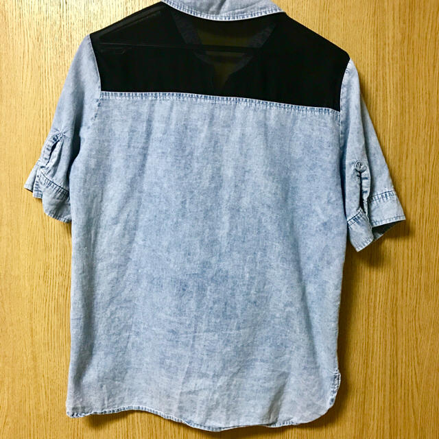 デニムシャツ レディースのトップス(シャツ/ブラウス(長袖/七分))の商品写真