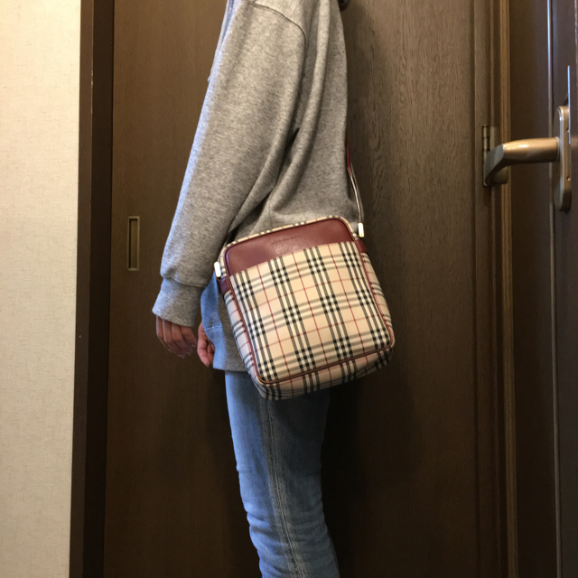 BURBERRY(バーバリー)のyucha様専用  BURBERRY ショルダーバッグ レディースのバッグ(ショルダーバッグ)の商品写真