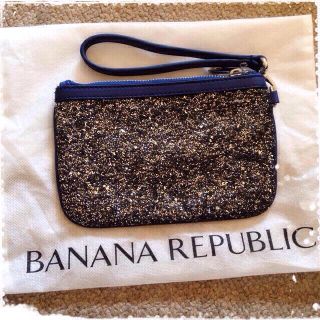 バナナリパブリック(Banana Republic)のバナナ リパブリック ポーチ(クラッチバッグ)