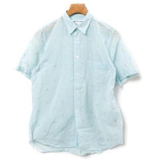 コムデギャルソン(COMME des GARCONS)のコムデギャルソンシャツ メンズ半袖シャツ サックスブルー花刺繍(シャツ)
