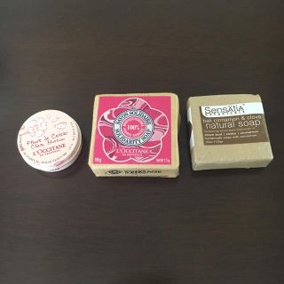 ロクシタン(L'OCCITANE)のロクシタン ソープと練り香水セット(香水(女性用))