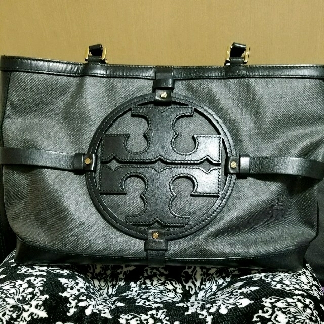 Tory Burch(トリーバーチ)のTory Burchトートバッグ♥美品♥ レディースのバッグ(トートバッグ)の商品写真