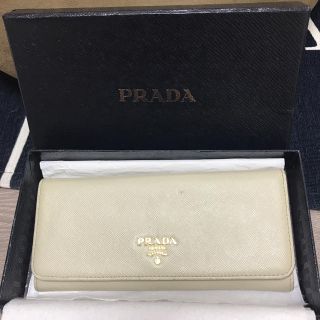 プラダ(PRADA)のPRADA長財布 akane様専用(長財布)