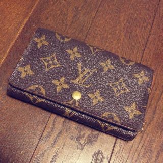 ルイヴィトン(LOUIS VUITTON)のLOUIS VUITTON 財布.(財布)