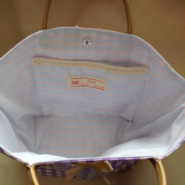 ギンガムチェックバッグ♡ハンドメイド レディースのバッグ(ハンドバッグ)の商品写真