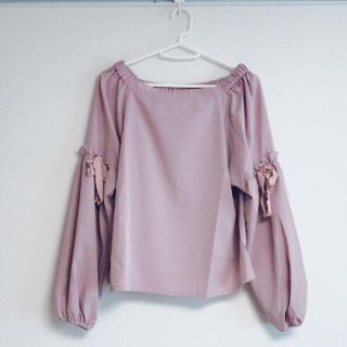 ダブルクローゼット(w closet)のwcloset 袖リボン ブラウス(シャツ/ブラウス(長袖/七分))