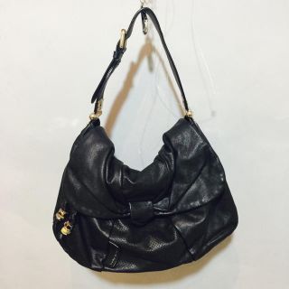 マークバイマークジェイコブス(MARC BY MARC JACOBS)のマークバイマークジェイコブス♡リボンブラックハンドバッグ(ハンドバッグ)