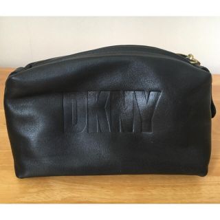 ダナキャランニューヨーク(DKNY)のDKNYダナキャラン ポーチ(ポーチ)