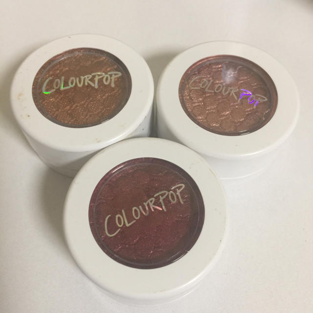 colourpop(カラーポップ)のまとめ売り アイシャドウ コスメ/美容のベースメイク/化粧品(アイシャドウ)の商品写真