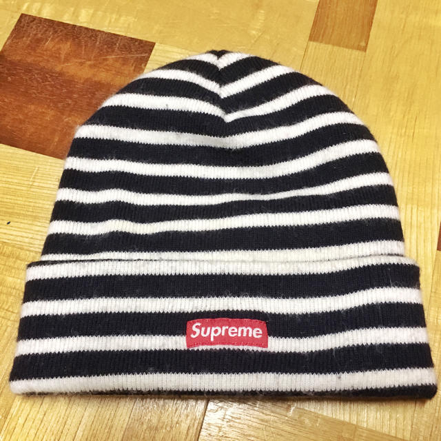 Supreme(シュプリーム)のsupremeシュプリーム ビーニー メンズの帽子(ニット帽/ビーニー)の商品写真
