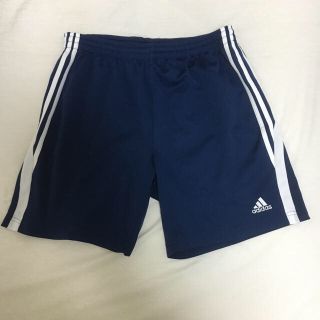 アディダス(adidas)のアディダス(ショートパンツ)