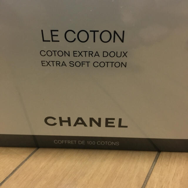 CHANEL(シャネル)ののっぽ様専用。シャネル コットン 新品未使用 コスメ/美容のスキンケア/基礎化粧品(その他)の商品写真