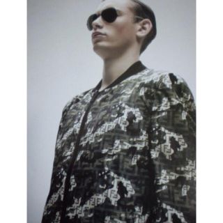 FENDI(ナイロンジャケット)のフリマアイテム一覧 FENDI(ナイロンジャケット)のフリマアイテム一覧