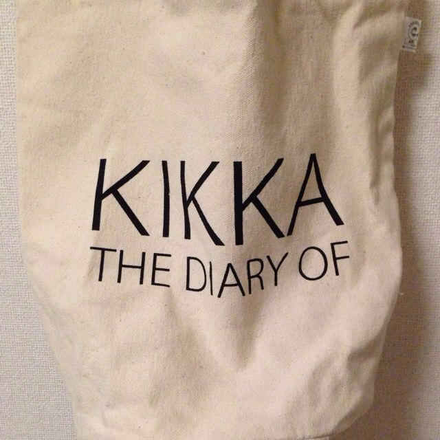 KIKKA THE DIARY OF(キッカザダイアリーオブ)のチャーム付きトートバッグ レディースのバッグ(トートバッグ)の商品写真