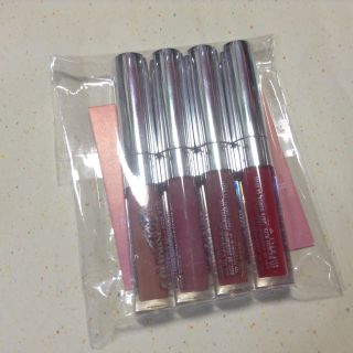 カラーポップ(colourpop)のcolourpop mini satin lip ４色セット(口紅)