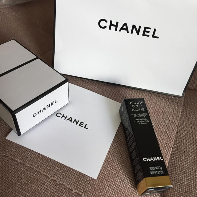 CHANEL(シャネル)の新品未開封★ココボーム コスメ/美容のスキンケア/基礎化粧品(リップケア/リップクリーム)の商品写真