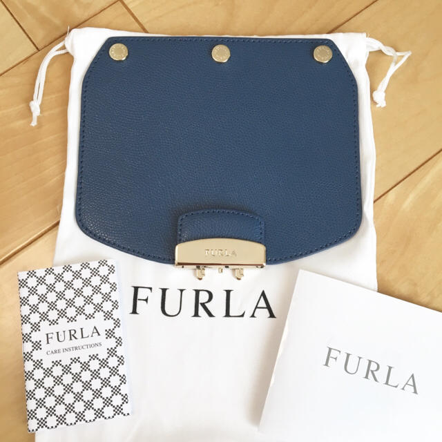 Furla(フルラ)の都内百貨店購入♡新品 FURLA メトロポリス カスタマイズ フラップ レディースのバッグ(ショルダーバッグ)の商品写真