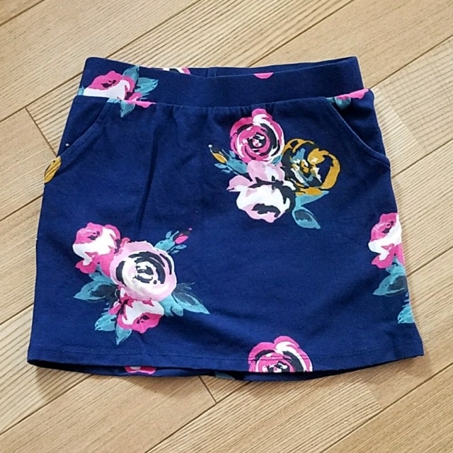 Old Navy(オールドネイビー)のOLD NAVY スカート キッズ/ベビー/マタニティのキッズ服女の子用(90cm~)(スカート)の商品写真