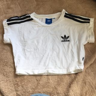 アディダス(adidas)の専用出品！アディダス  Tシャツ[3 STRIPES CROPPED TEE](Tシャツ(半袖/袖なし))