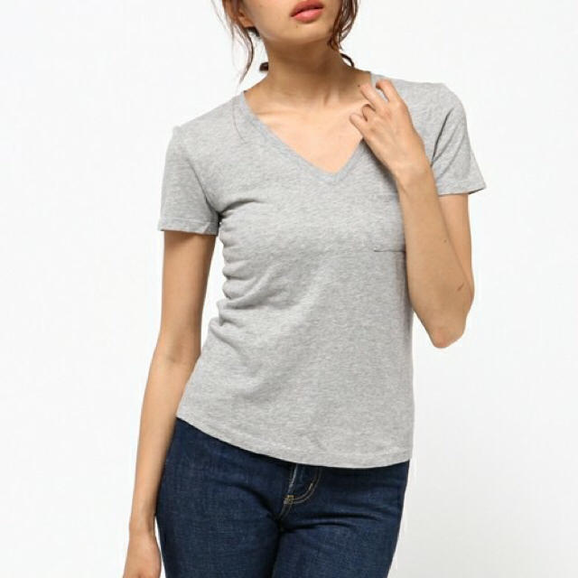 DEUXIEME CLASSE(ドゥーズィエムクラス)の新品タグ付きCOLONY2139 天竺コットンVネック半袖Tシャツ レディースのトップス(Tシャツ(半袖/袖なし))の商品写真