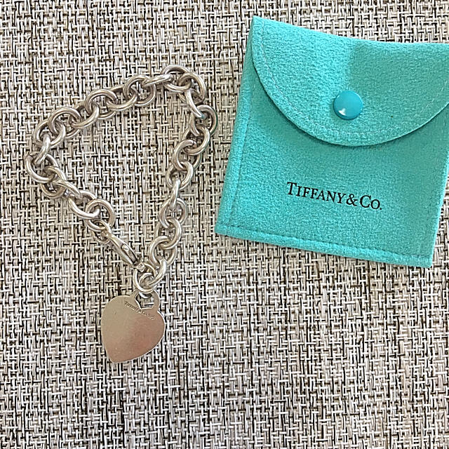 Tiffany & Co.(ティファニー)のティファニーのシルバーブレスレット レディースのアクセサリー(ブレスレット/バングル)の商品写真