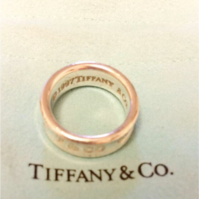 Tiffany & Co.(ティファニー)のティファニーリング オススメです☆ レディースのアクセサリー(リング(指輪))の商品写真