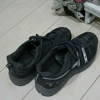 運動靴(スニーカー)