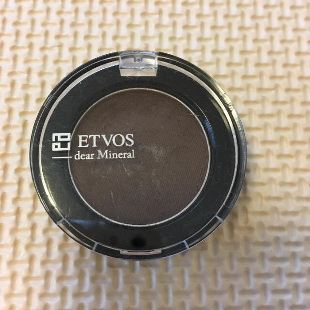 ETVOS(エトヴォス)の値下げ☆ ETVOS パウダーアイライナー ダークブラウン コスメ/美容のベースメイク/化粧品(アイライナー)の商品写真