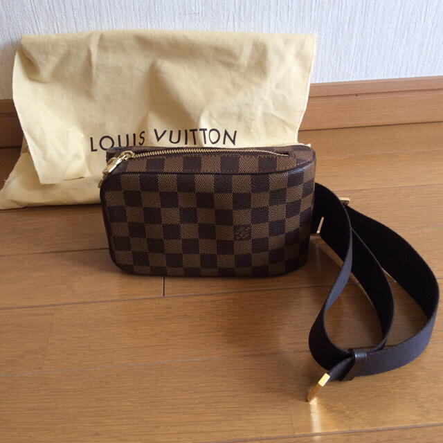 LOUIS VUITTON(ルイヴィトン)のルイ ヴィトン ジェロニモス レディースのバッグ(ボディバッグ/ウエストポーチ)の商品写真