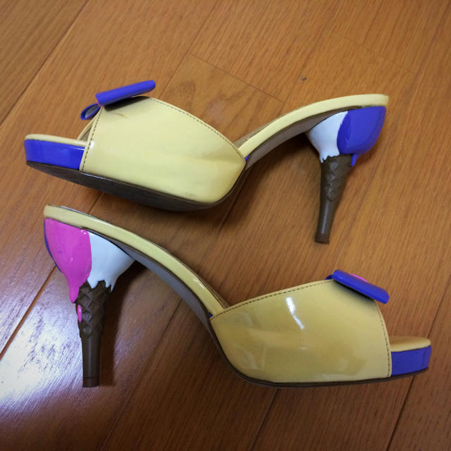 Katie(ケイティー)のアイスクリーム♡サンダル♡milk ♡katie レディースの靴/シューズ(サンダル)の商品写真
