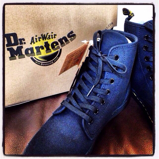 Dr.Martens(ドクターマーチン)のDr.Martens ☆4/9値下げ☆ レディースの靴/シューズ(スニーカー)の商品写真