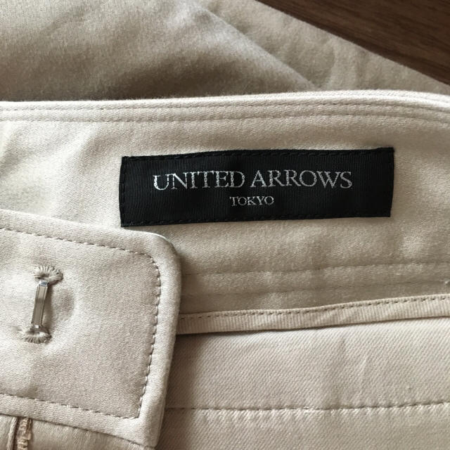 UNITED ARROWS(ユナイテッドアローズ)のあやか様 UNITED ARROWS クロップドパンツ レディースのパンツ(クロップドパンツ)の商品写真