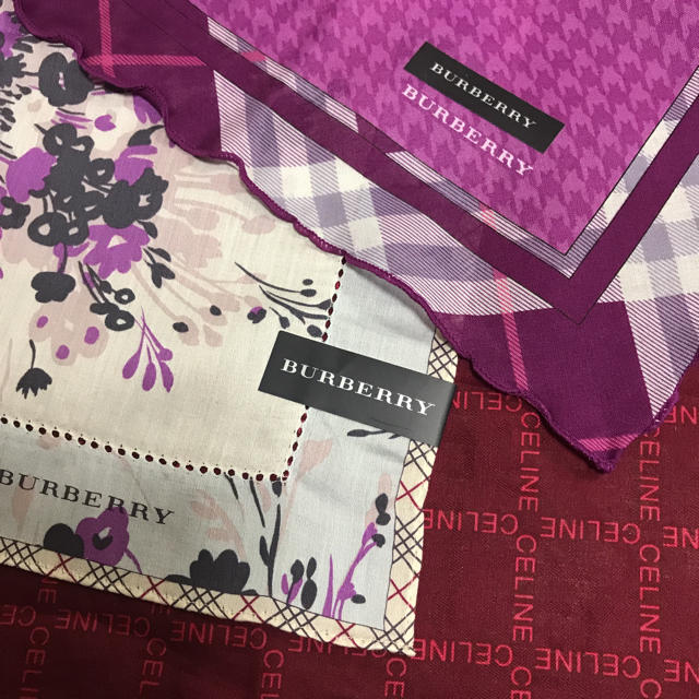 BURBERRY(バーバリー)の希少✳︎新品バーバリーハンカチ2枚セット レディースのファッション小物(ハンカチ)の商品写真