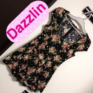 ダズリン(dazzlin)のDazzlin♡花柄ロンパース♡週末価格(オールインワン)