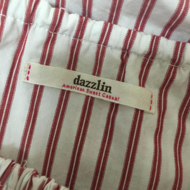 dazzlin(ダズリン)のdazzlin ♡ストライプオフショルトップス レディースのトップス(シャツ/ブラウス(半袖/袖なし))の商品写真