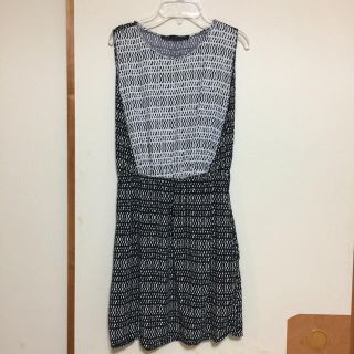 ザラ(ZARA)のling様 ザラ ウエストゴム XS ワンピース(ひざ丈ワンピース)