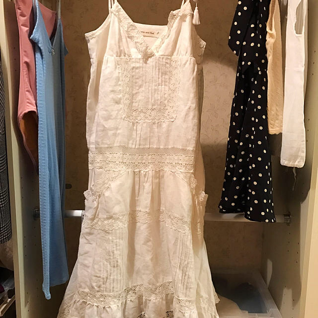 Balcony and Bed(バルコニーアンドベット)のantique lace onepiece. レディースのワンピース(ロングワンピース/マキシワンピース)の商品写真