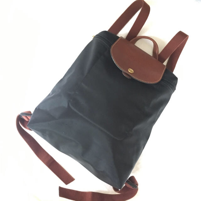 LONGCHAMP(ロンシャン)のロンシャン リュック 美品 ブラック 田丸麻紀 Zara Asos レディースのバッグ(リュック/バックパック)の商品写真