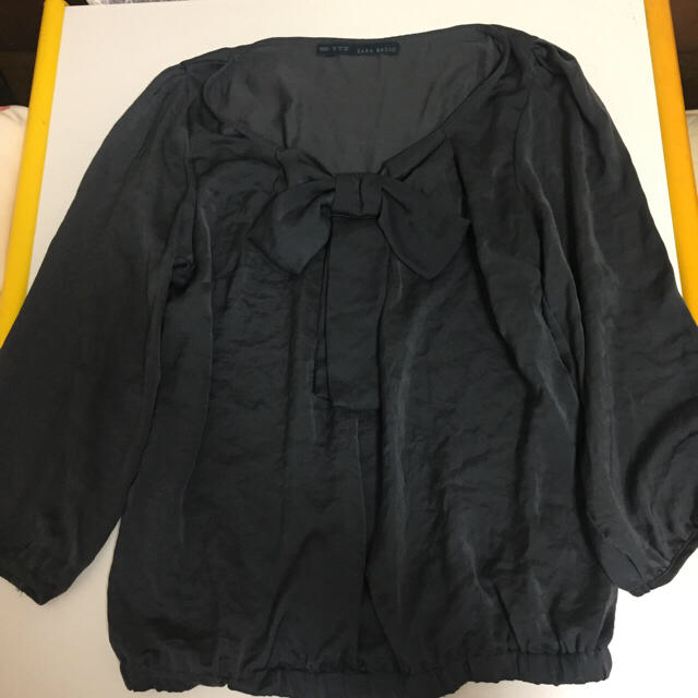 ZARA(ザラ)の★ZARA★ レディースリボンカットソー Mサイズ  レディースのトップス(カットソー(長袖/七分))の商品写真