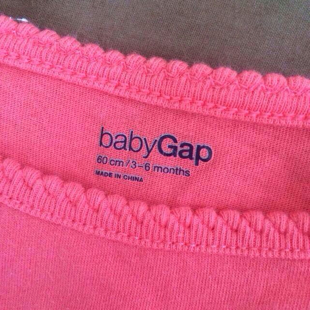 babyGAP(ベビーギャップ)の値下げ！baby Gap＊ロンパ キッズ/ベビー/マタニティのベビー服(~85cm)(ロンパース)の商品写真