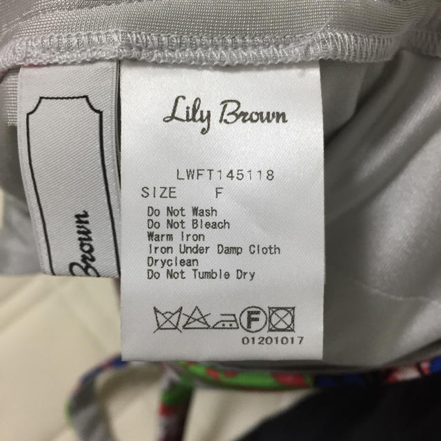 Lily Brown(リリーブラウン)の花柄ビスチェ レディースのトップス(キャミソール)の商品写真