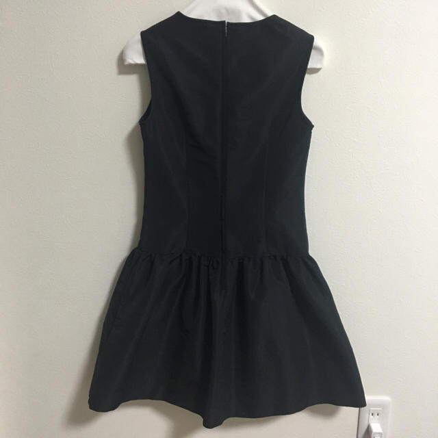 美品 レッドヴァレンティノ ワンピース 38 美品 レッドヴァレンティノ ワンピース 38