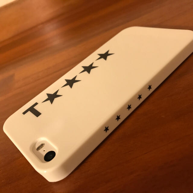 TOMMY HILFIGER(トミーヒルフィガー)のTOMMY HILFIGER iPhoneケース  5/5s/SE スマホ/家電/カメラのスマホアクセサリー(iPhoneケース)の商品写真