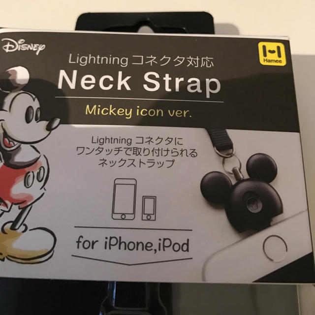 Disney(ディズニー)のネックストラップミッキー スマホ/家電/カメラのスマホアクセサリー(ネックストラップ)の商品写真