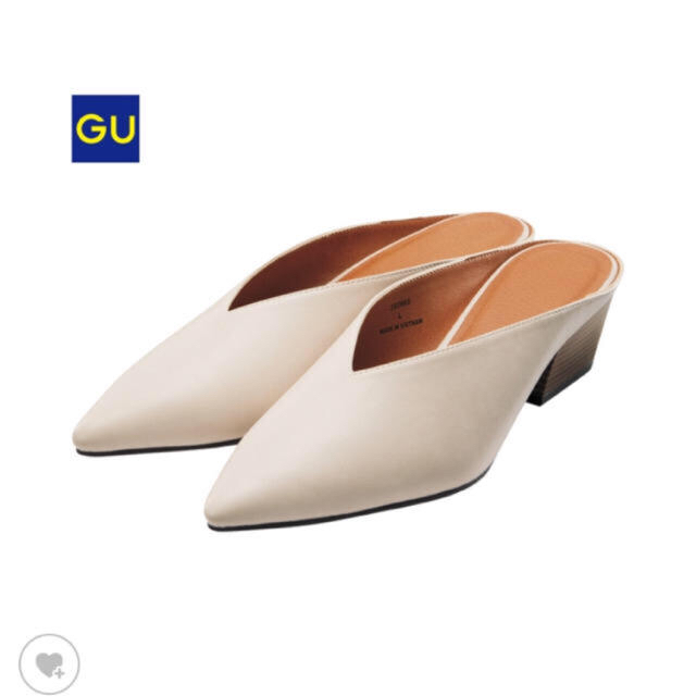 GU(ジーユー)のGU Vカットミュール白 レディースの靴/シューズ(ミュール)の商品写真