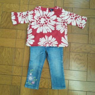 ギャップキッズ(GAP Kids)のbabygap☆花柄トップス　90(その他)